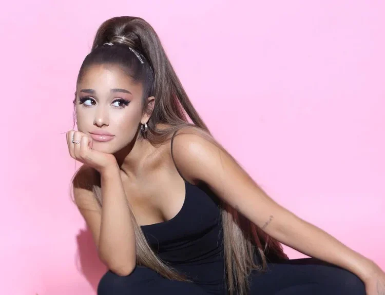 Ariana Grande singer