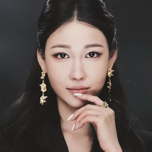 RISABAE (Lee Sa-bae)